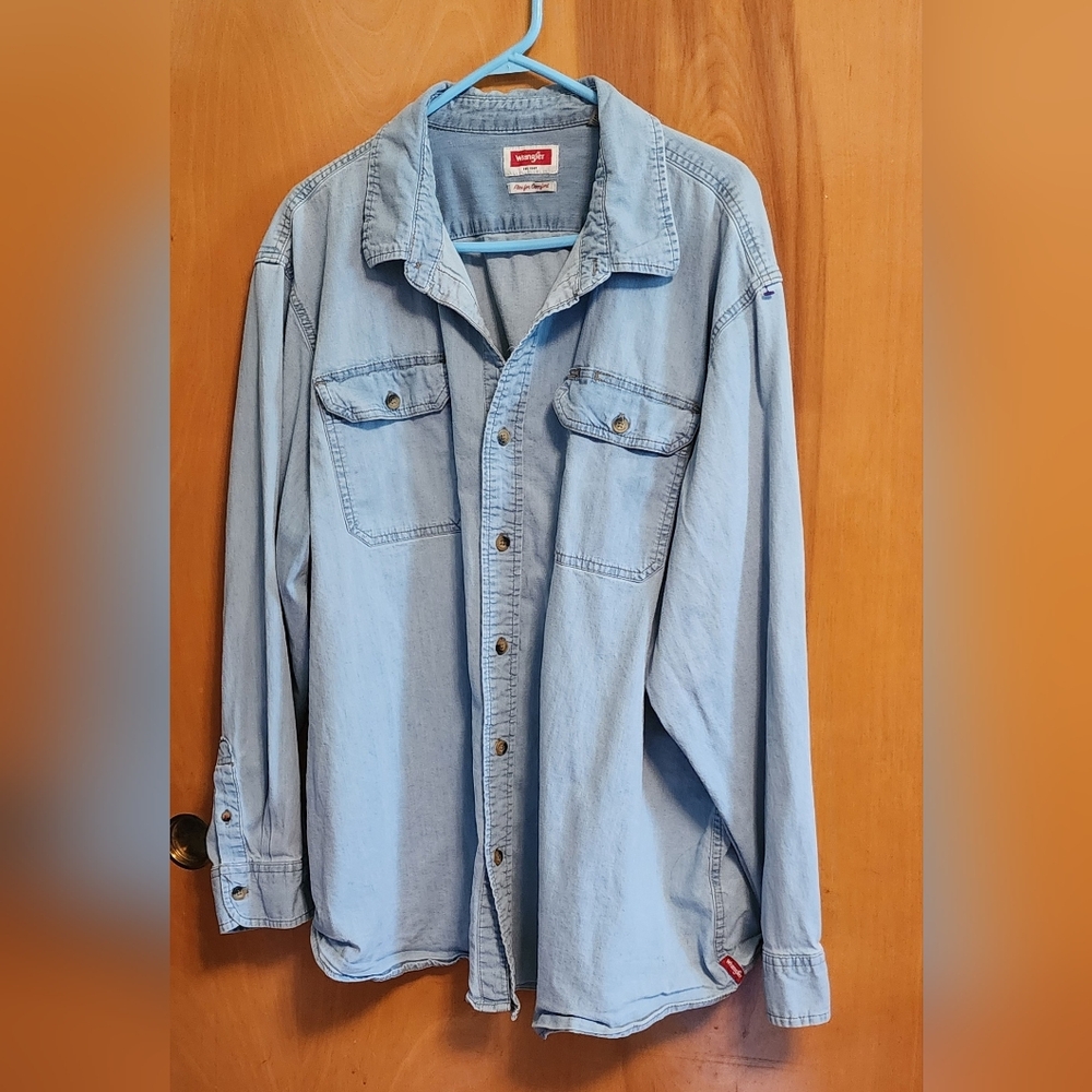 Plus Size Wranglers Button Up Top